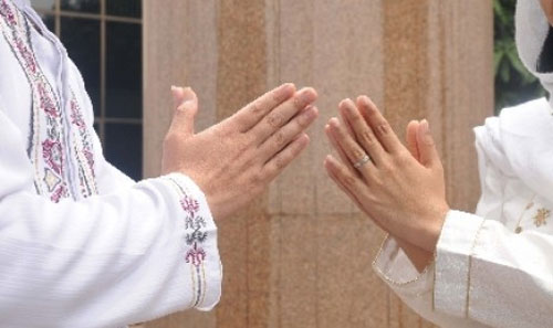 Bolehkah Berjabatan Tangan Dengan Lawan Jenis Ibtimes Id